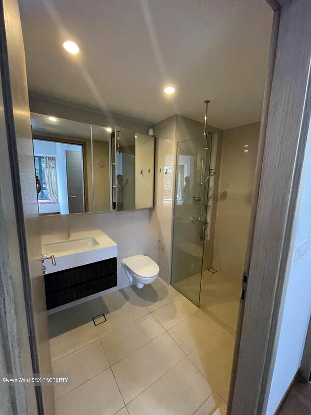 Riverina Walk (D18), Condominium #578614211